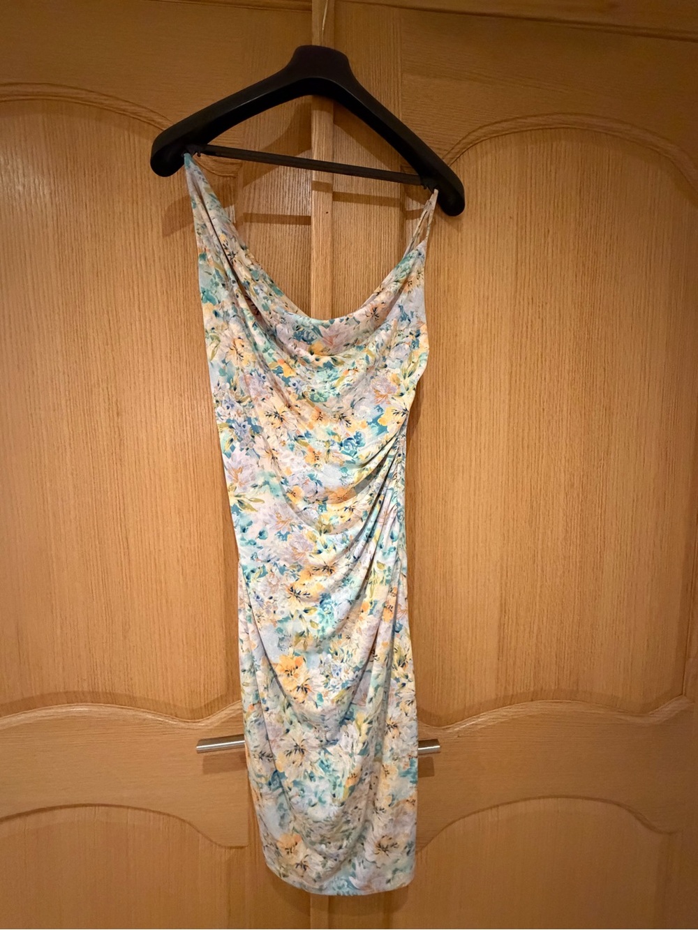 Laundry By Shelli Segal Yellow & Blue Floral Cowl Midi Dress